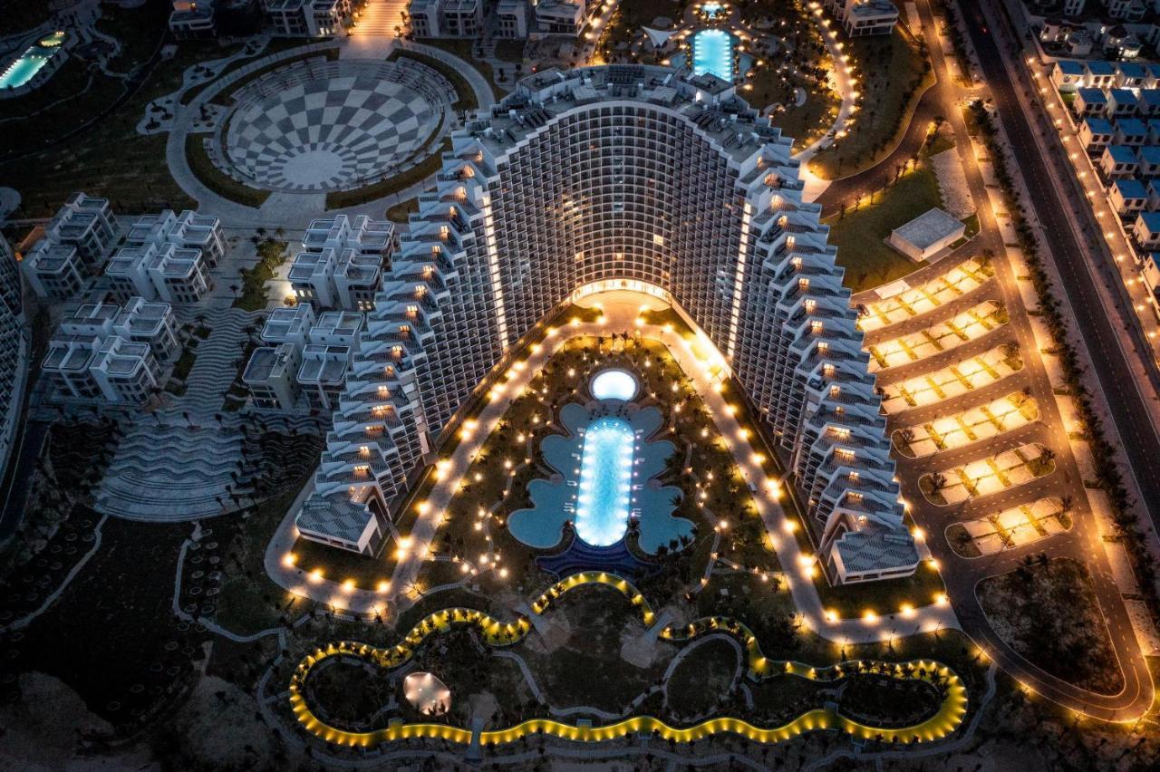 The Empyrean Cam Ranh Beach Resort 외부 사진