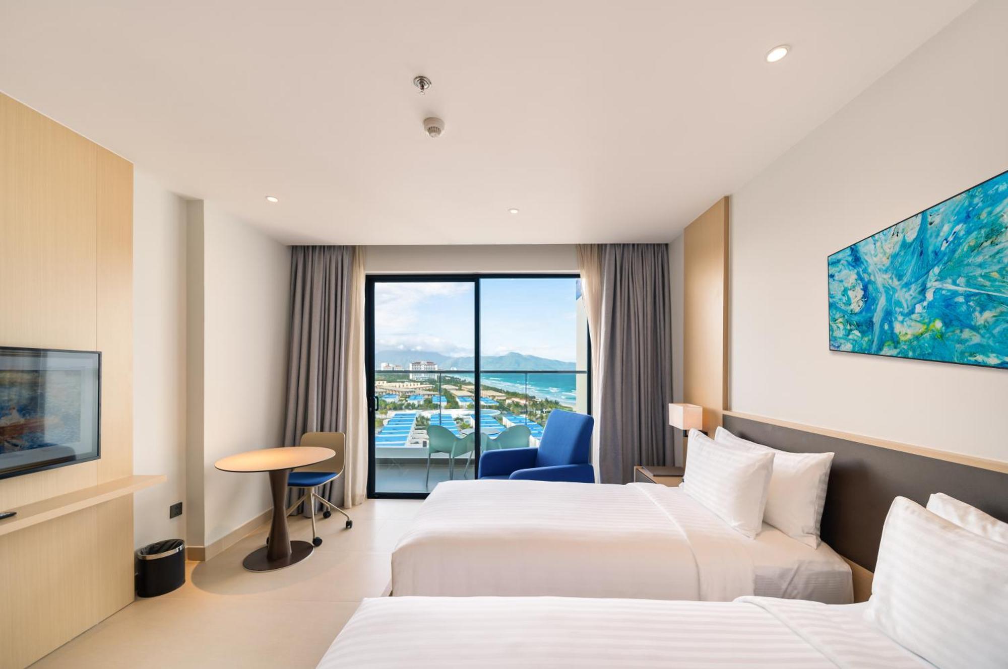 The Empyrean Cam Ranh Beach Resort 외부 사진