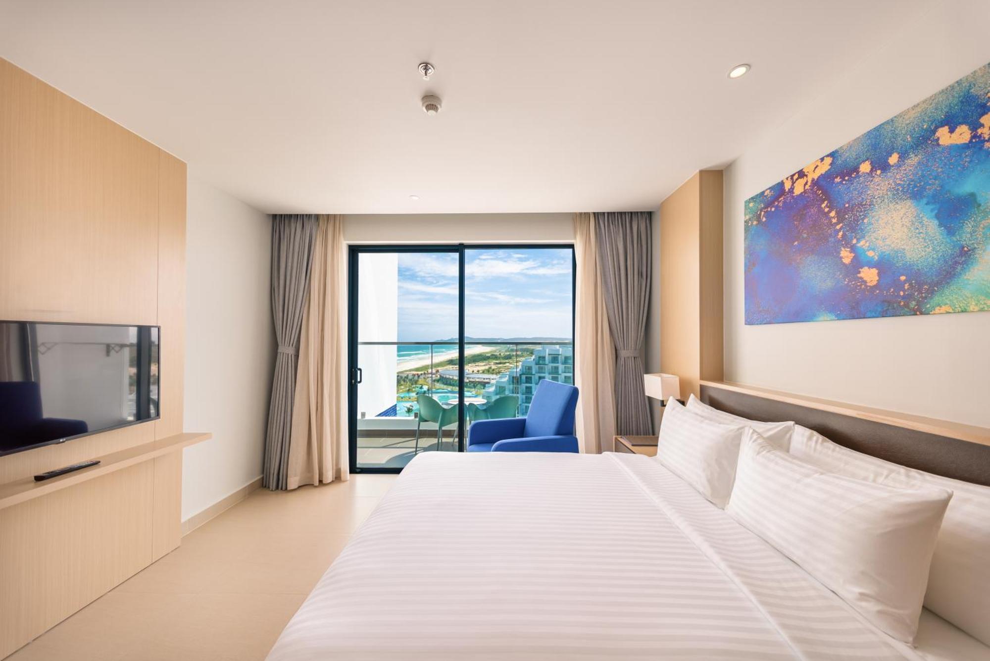 The Empyrean Cam Ranh Beach Resort 외부 사진