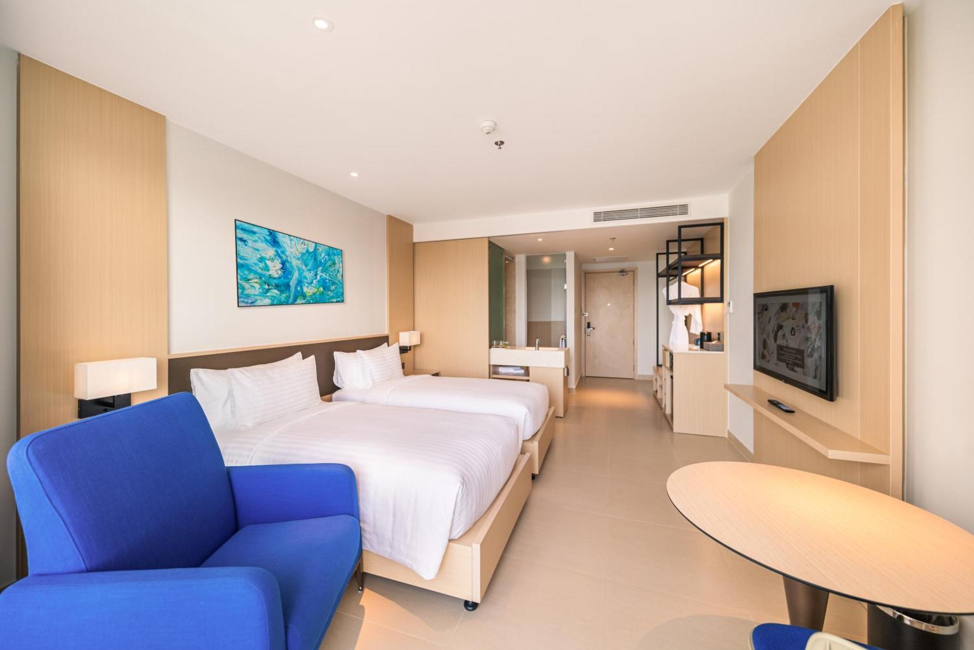 The Empyrean Cam Ranh Beach Resort 외부 사진